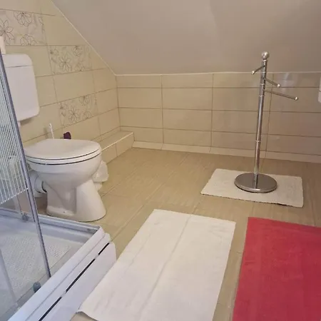 Dora Apartman Balatonkeresztur