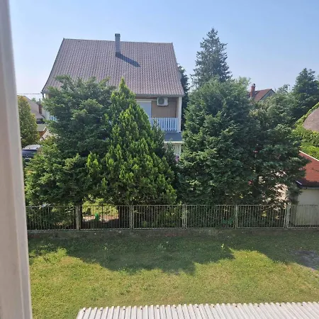 Dora Apartman Balatonkeresztur