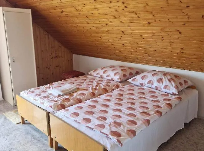 Dora Apartmán